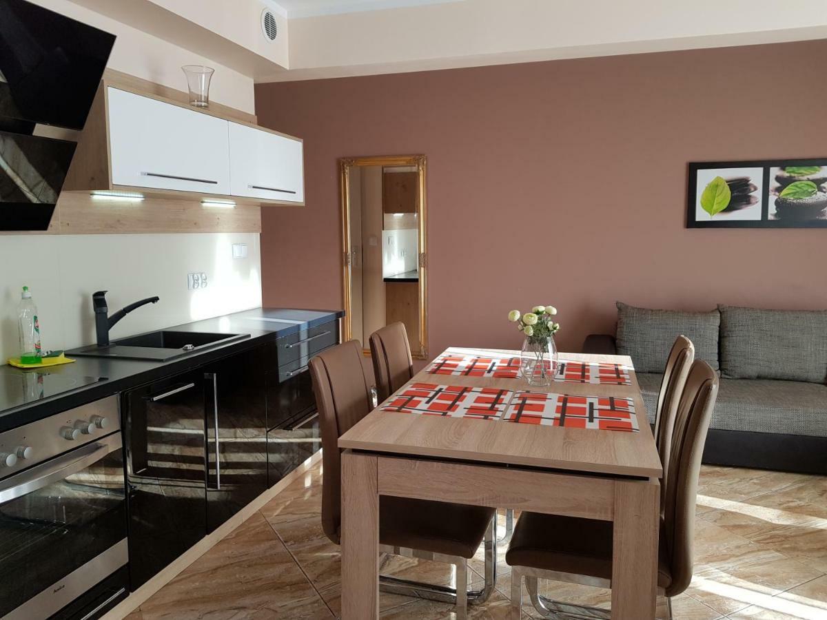 Apartment Pegaz & Aqua Marina Свиноуйсьце Экстерьер фото