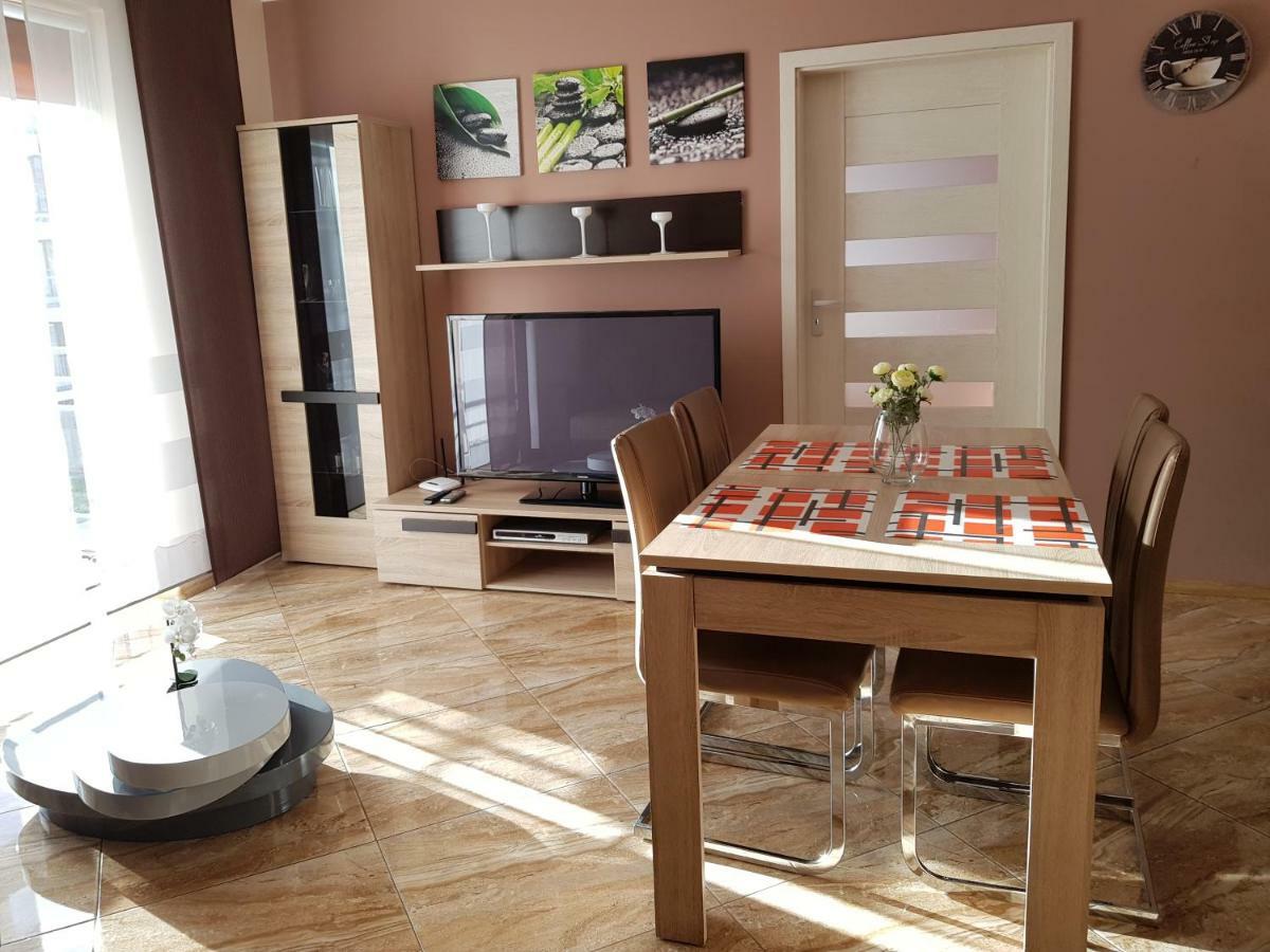 Apartment Pegaz & Aqua Marina Свиноуйсьце Экстерьер фото