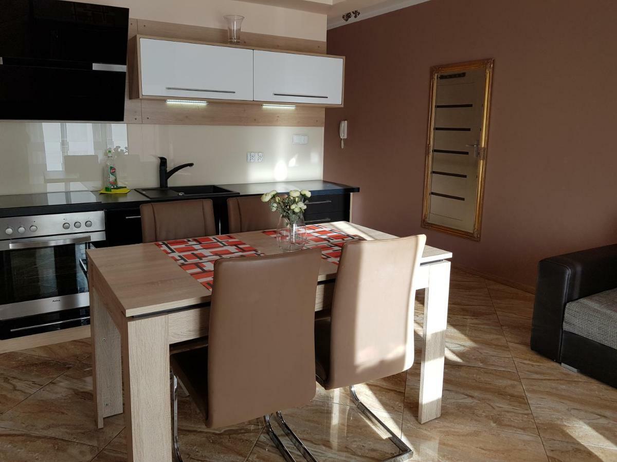 Apartment Pegaz & Aqua Marina Свиноуйсьце Экстерьер фото